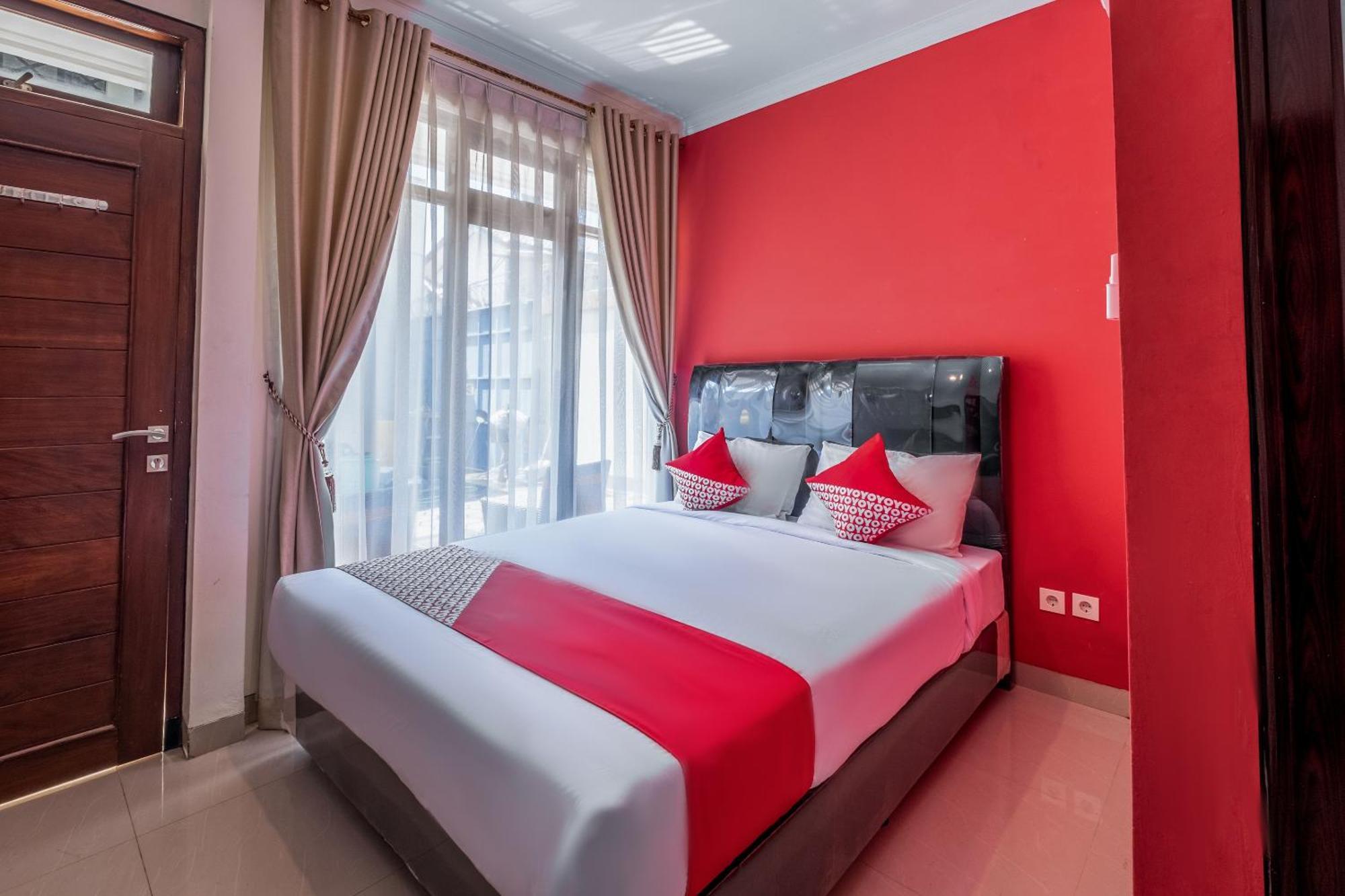 Oyo Collection O 1032 Rahayu Residence Syariah Чиребон Экстерьер фото
